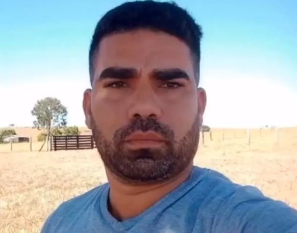 Carlos Silva, 45 anos